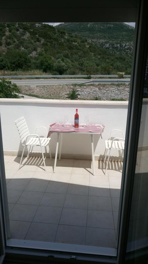 Guesthouse Budima Banići Zewnętrze zdjęcie
