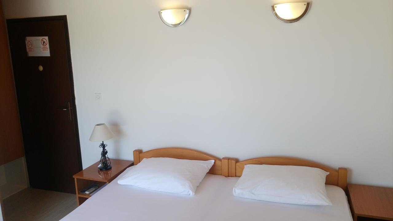 Guesthouse Budima Banići Zewnętrze zdjęcie