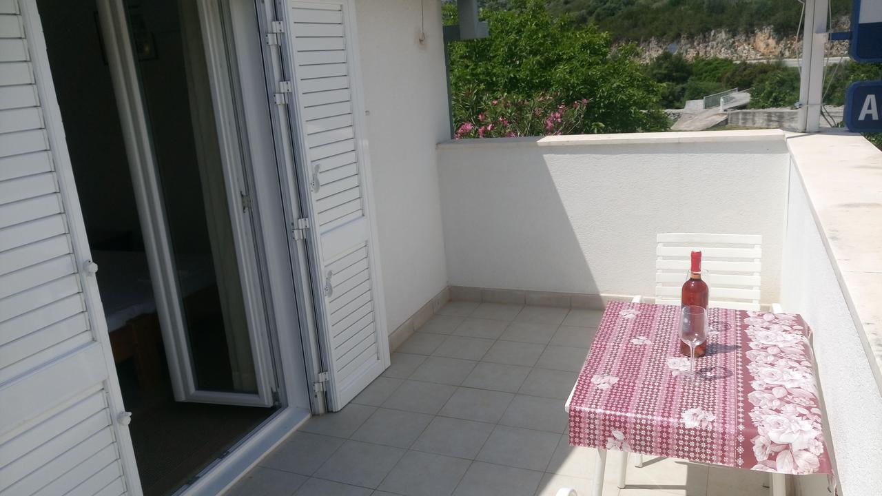 Guesthouse Budima Banići Zewnętrze zdjęcie